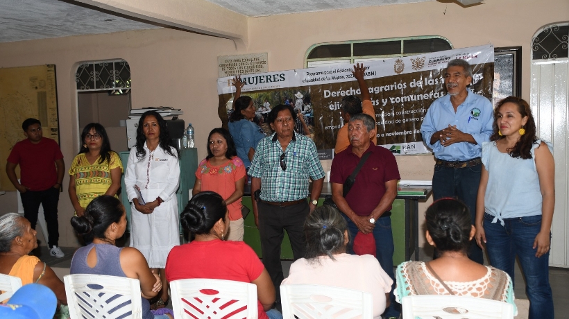 Realizan en Acapulco taller para fortalecer propiedad de tierras a mujeres