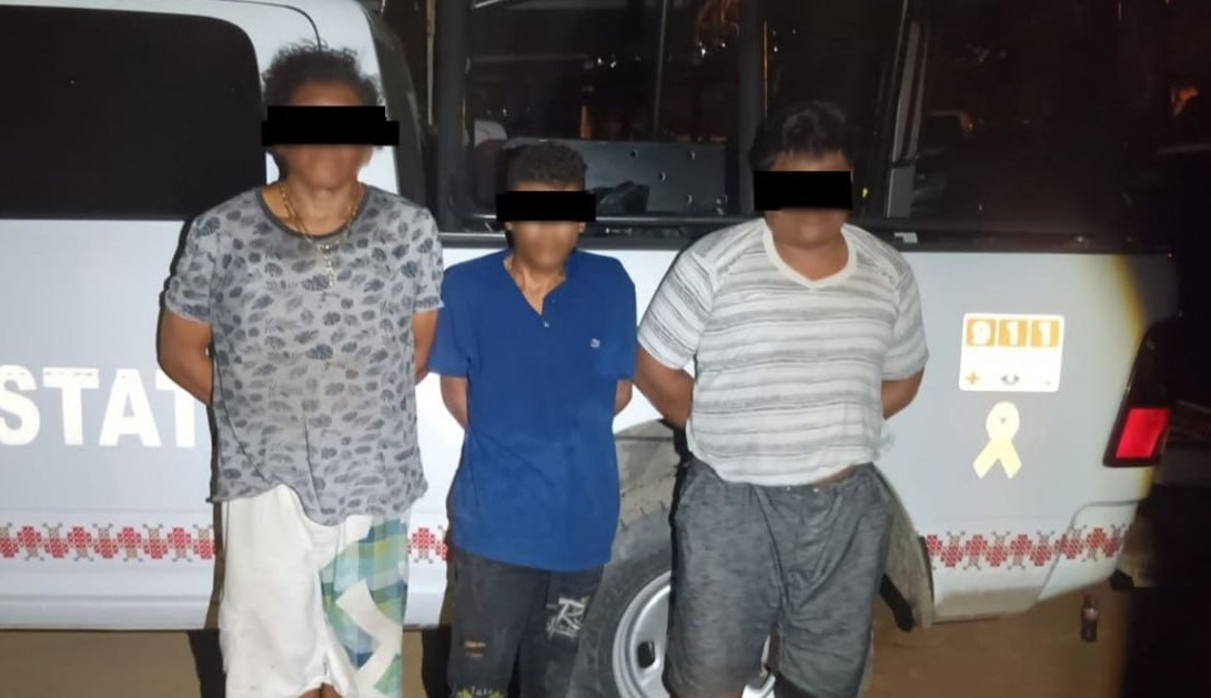 Arrestan a tres hombres en posesión de drogas en Acapulco