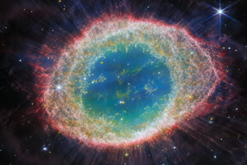 Capta telescopio James Webb increíbles imágenes de la Nebulosa del Anillo