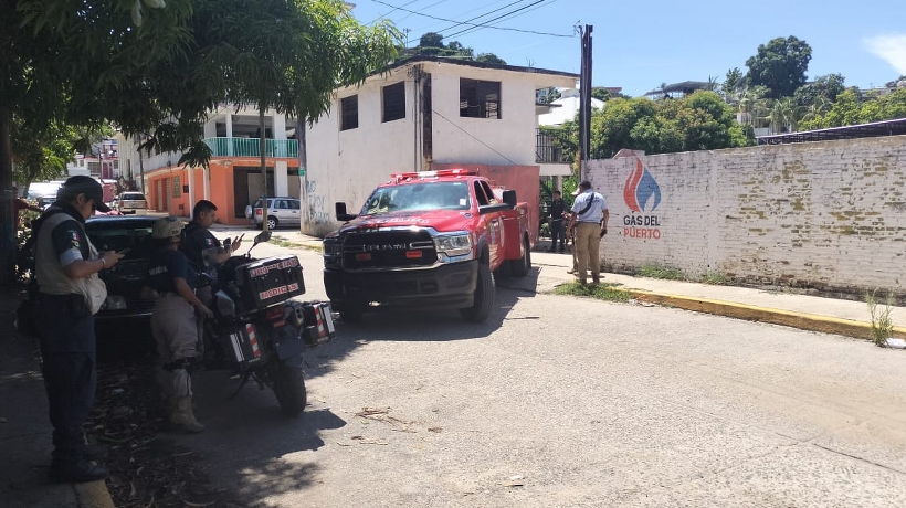 Explota tanque de gas en Las Playas de Acapulco; tres heridos