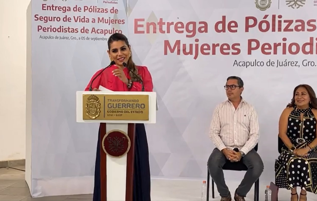 Periodistas son pilares del derecho a la libertad de expresión: Evelyn Salgado