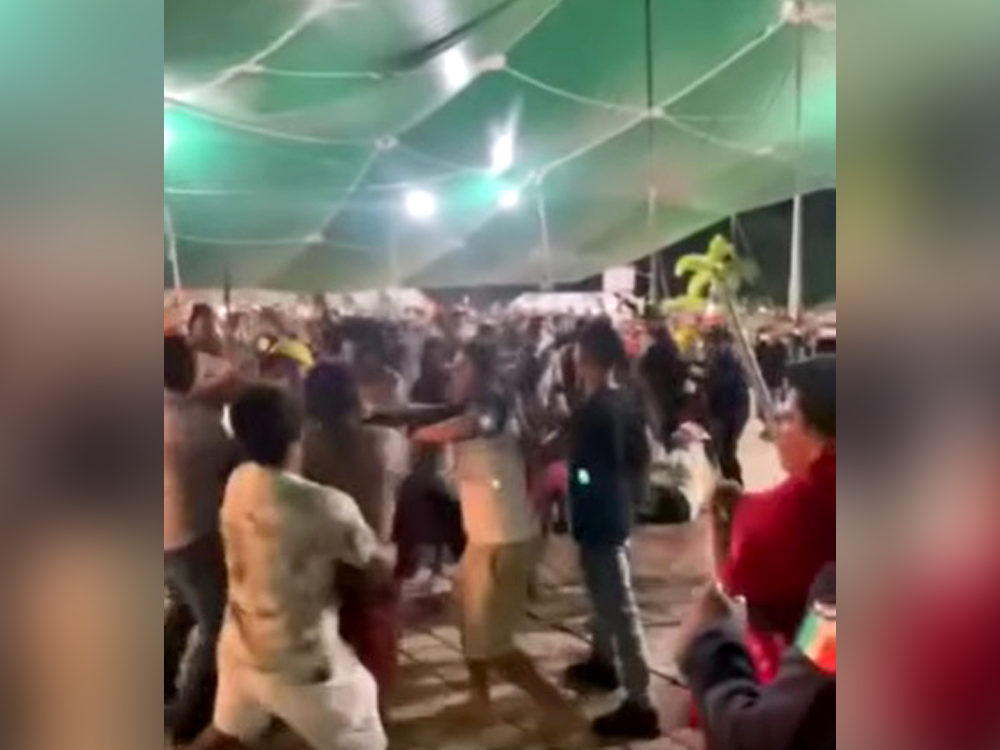 VIDEO: Se desata la campal durante festejos patrios en Igualapa