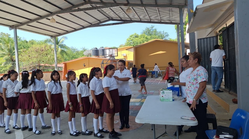 Inicia en Acapulco vacunación contra el Virus del Papiloma Humano