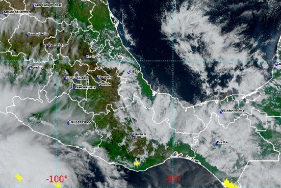 Pronostican lluvias fuertes y descargas eléctricas en Guerrero