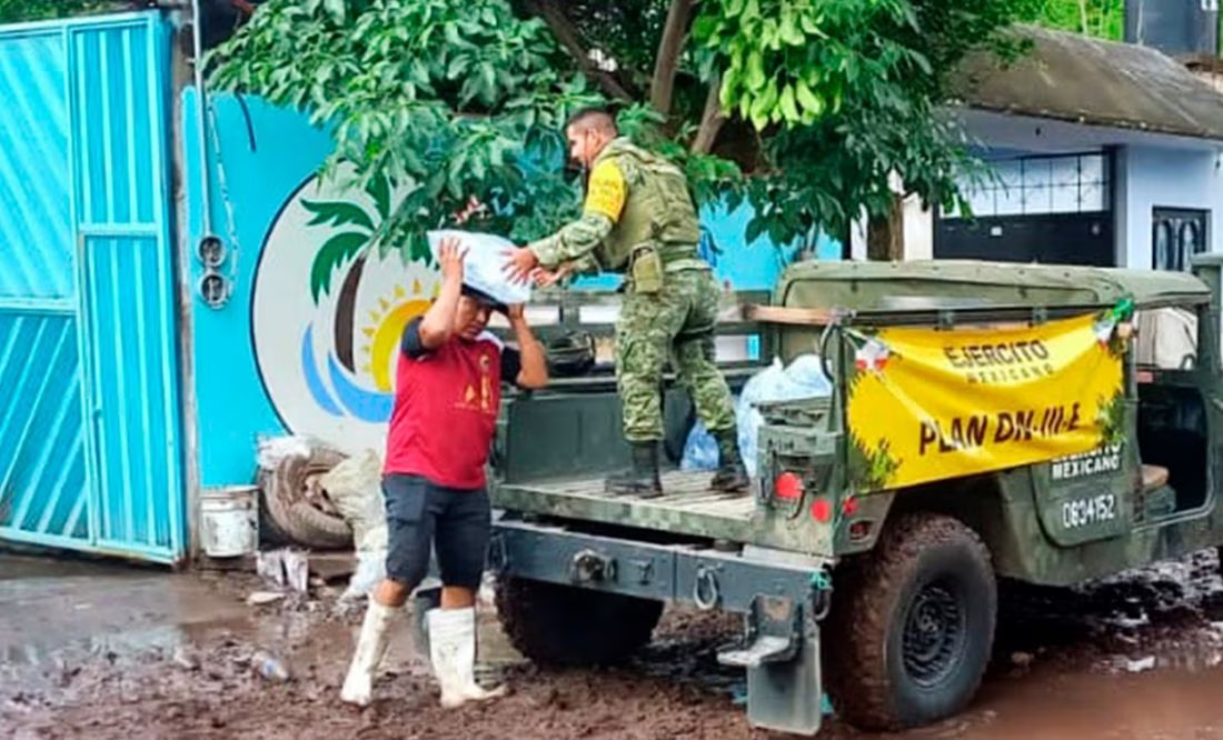 Militares confiscan ayuda en carretera para después entregarla como propia