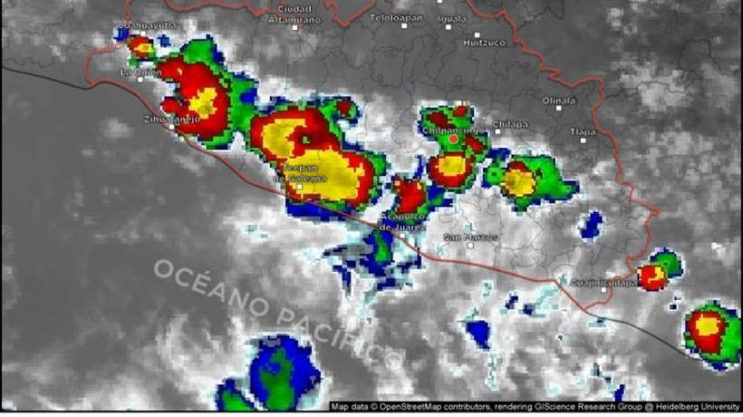 Fuertes lluvias amenazan Guerrero por canal de baja presión