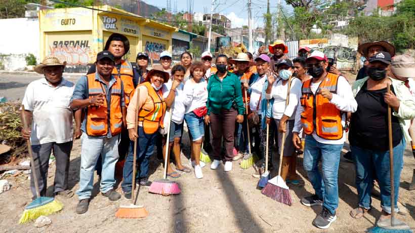 Supervisa Abelina López Rodríguez avances en labores de limpieza y recolección de residuos