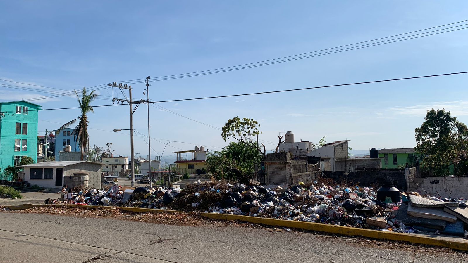 Llama Ecología de Acapulco a no quemar basura para evitar enfermedades respiratorias