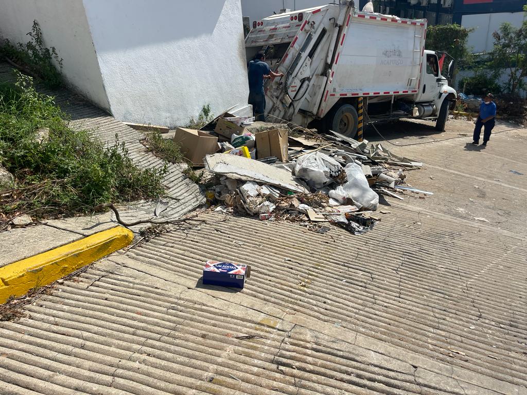 Recolectan más de 16 toneladas de basura de hospitales