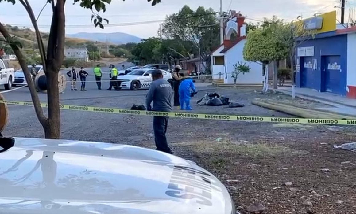 Encuentran cuerpos en bolsas en Iguala