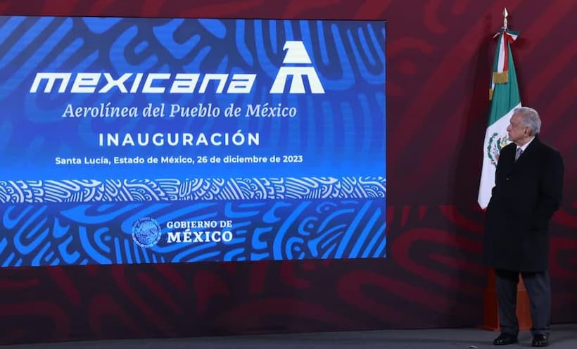 Inaugura AMLO Mexicana de Aviación desde Palacio Nacional