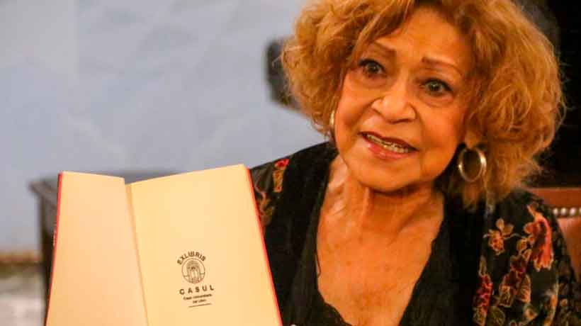 Cristina Pacheco se retira de la vida pública tras 50 años de periodismo