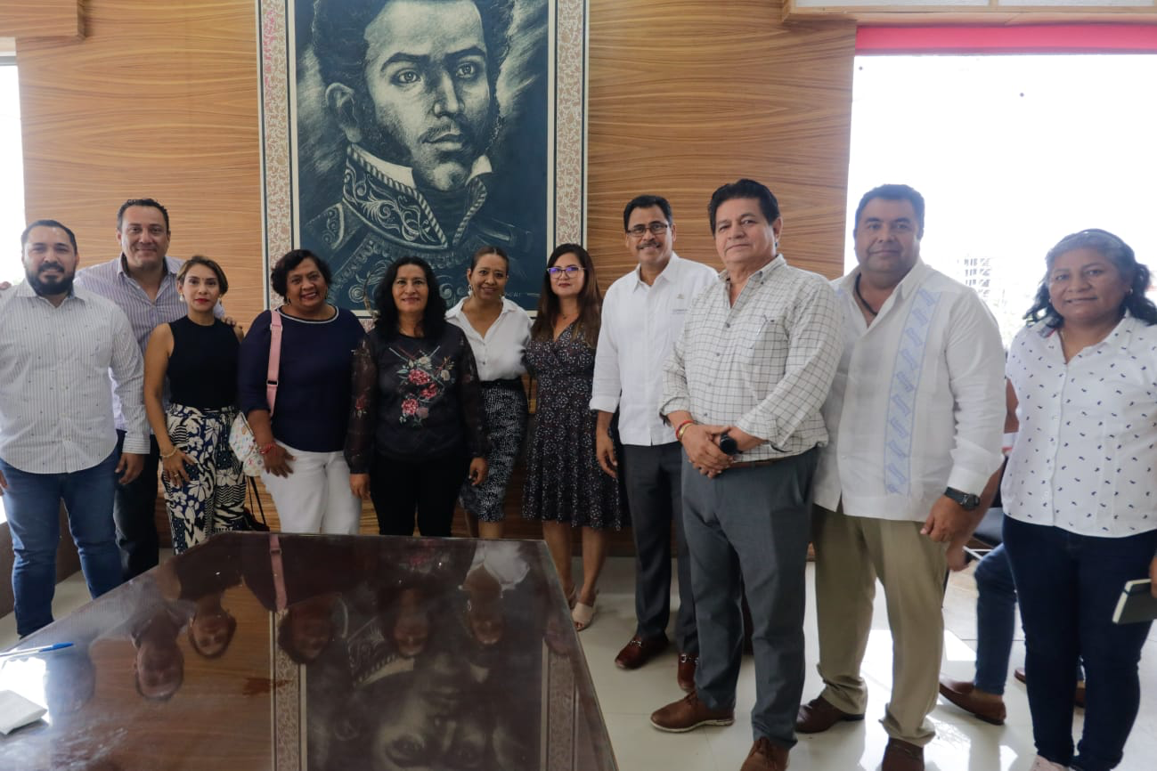 Abelina López se reúne con empresarios de Acapulco