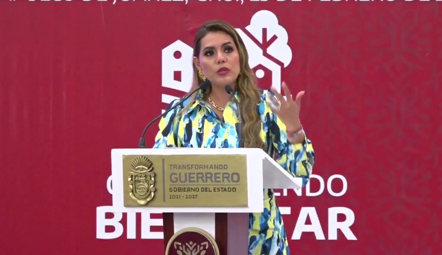 Tenemos como meta transformar Guerrero desde los hogares: Evelyn Salgado
