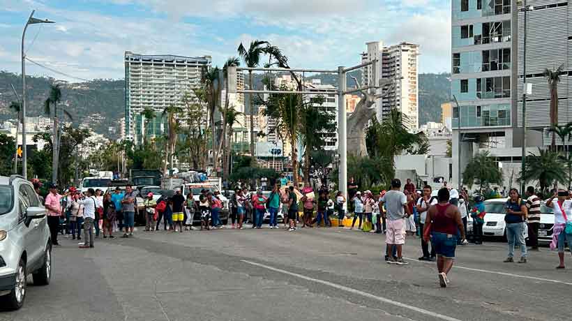 Advierte grupo de no censados con plantón en principales avenidas de Acapulco