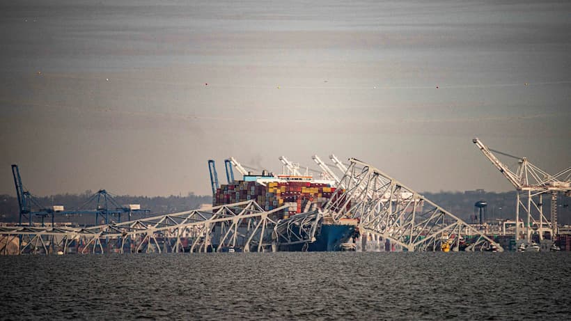 VIDEO: Colapsa puente Francis Scott Key de Baltimore tras choque de barco de carga