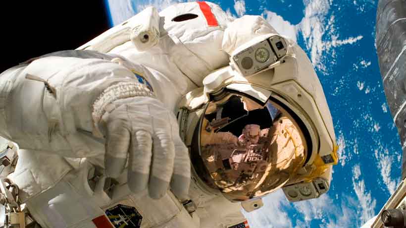 Buscan tratamientos contra el cáncer en el espacio exterior