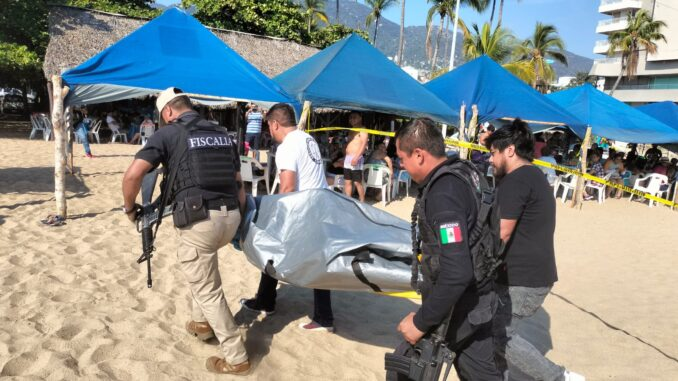 Un fallecido por sumersión y otro por causas naturales en Acapulco durante puente