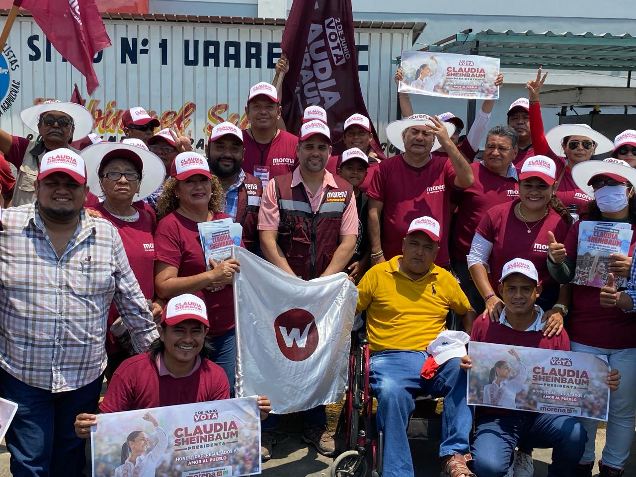 Encabeza Lloyd Walton activación a favor de Claudia Sheinbaum en la Zapata