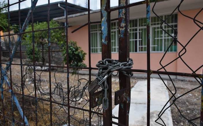 Por presencia de grupos delictivos escuelas de Chichihualco siguen cerradas