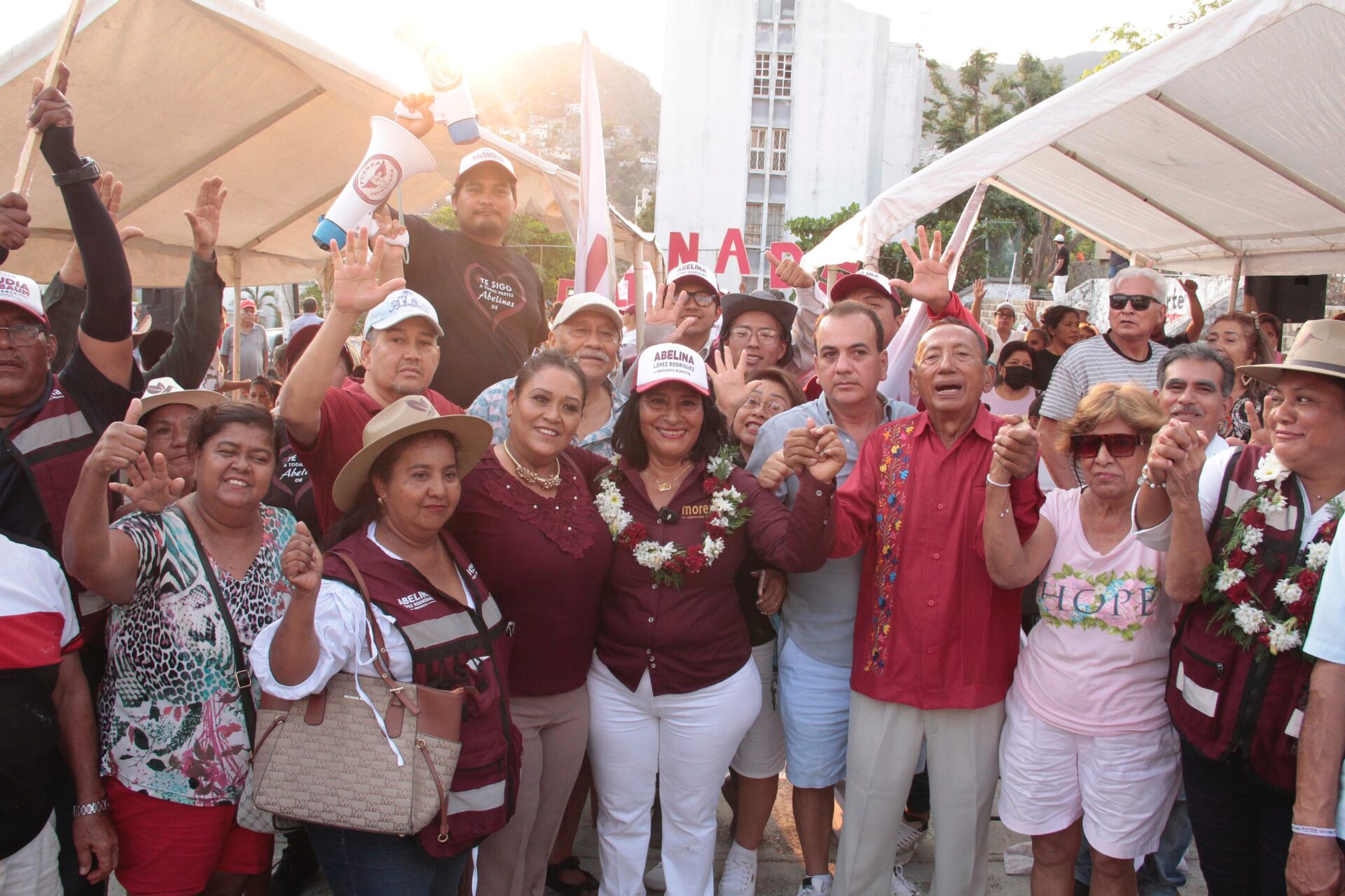 Más grupos sociales se suman a campaña de reelección de Abelina López