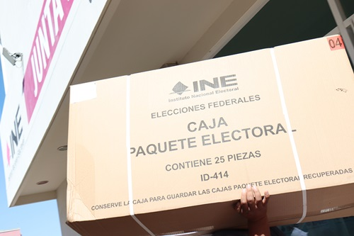 Roban paquetería electoral en Zaragoza, Nuevo León