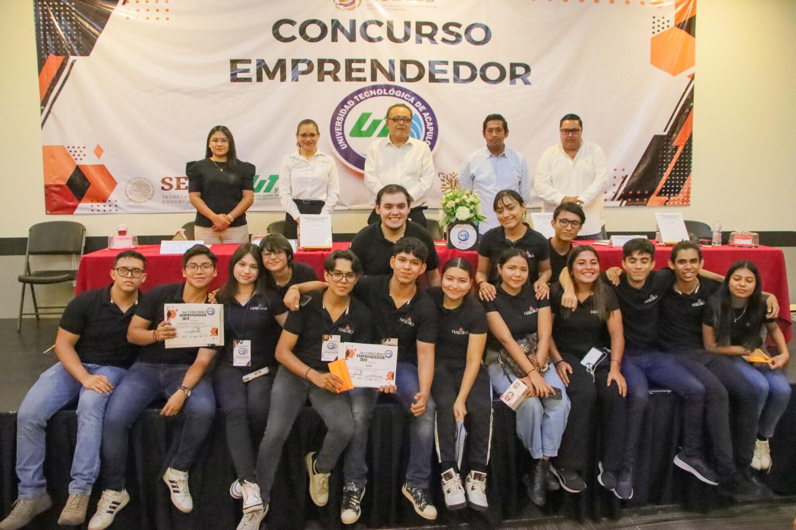 Realizan Tercer Concurso de Emprendedores 2024 en Acapulco