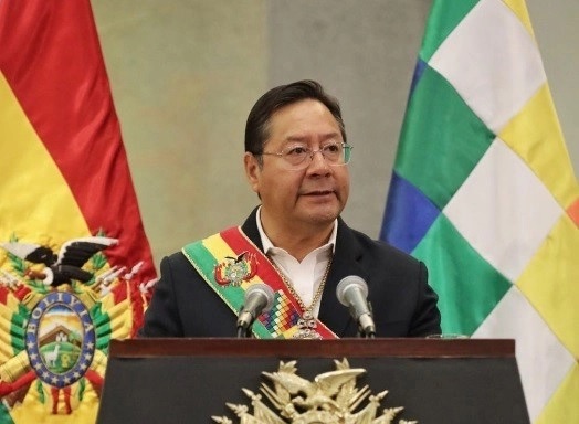 “Estamos firmes”, dice Luis Arce, presidente de Bolivia, tras denunciar un golpe de Estado