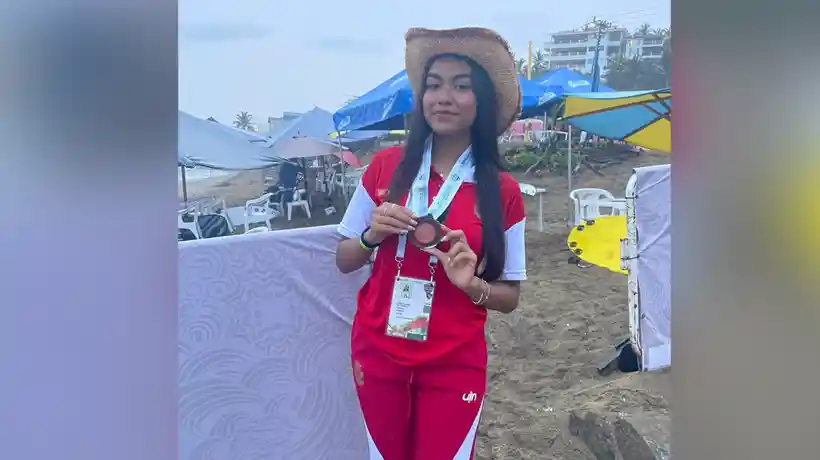 Guerrero logra medalla de bronce en Surf en los Juegos Nacionales CONADE 2024