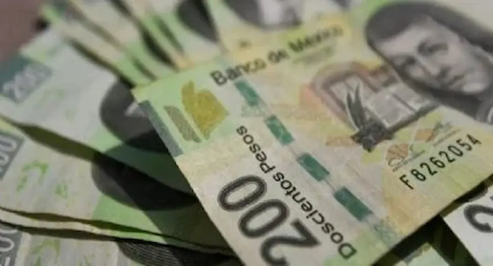 Detectan billetes falsos circulando en Querétaro