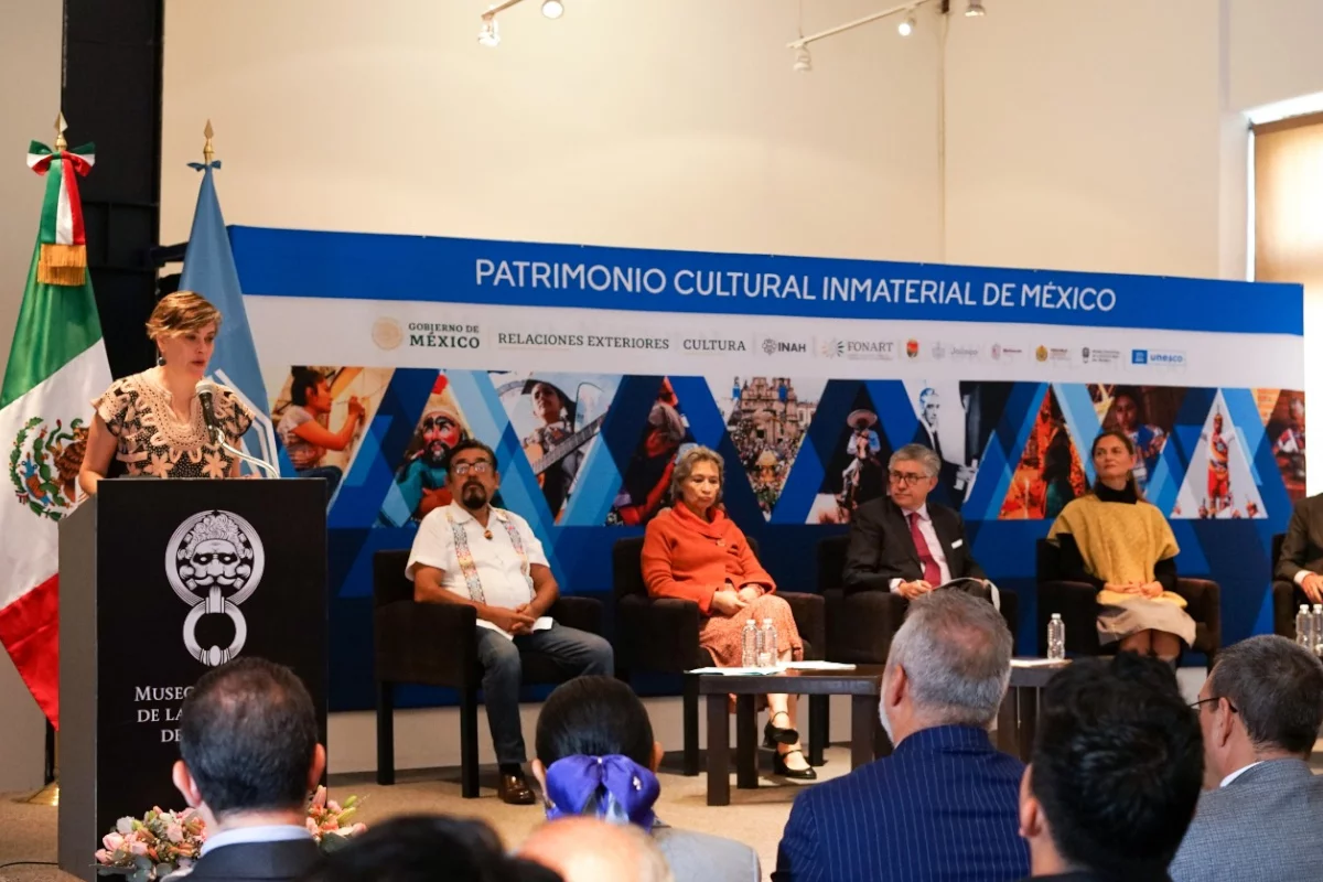 Exhibe México los 12 elementos culturales reconocidos por la UNESCO