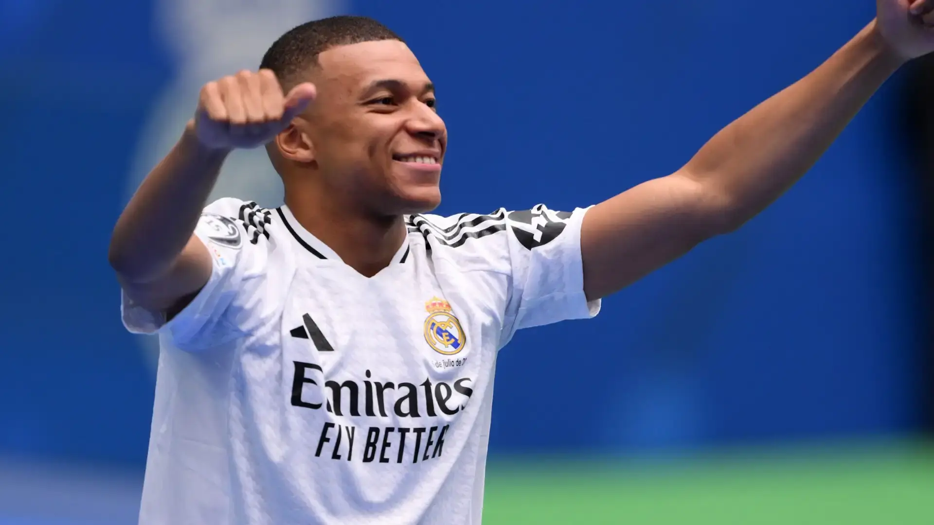 “Voy a dar la vida por este club”: Kylian Mbappé llega al Real Madrid