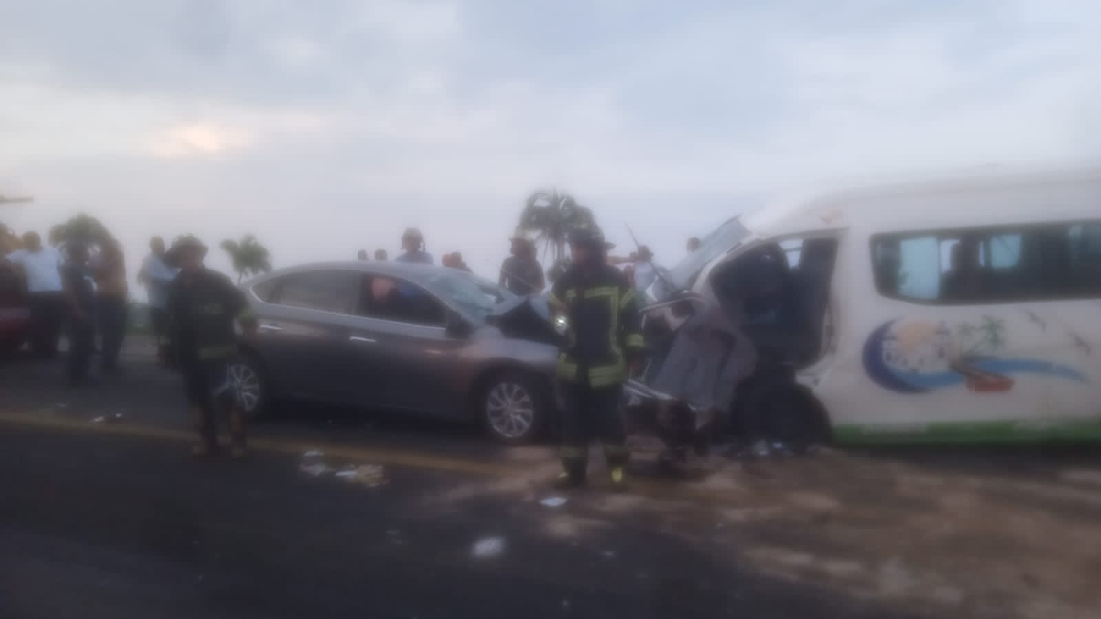 Accidente en carretera Acapulco-Zihuatanejo deja dos personas sin vida