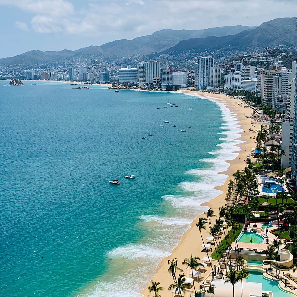 Galardonan a Acapulco con Word Travel Awards 2024