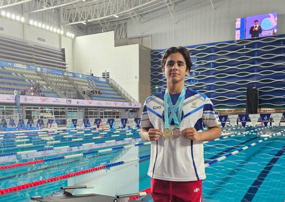 Gana Joaquín Badillo campeonato Nacional de Natación de Verano Curso Largo 2024