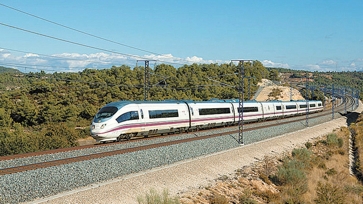 Apoya Canaco construcción del Tren México-Querétaro