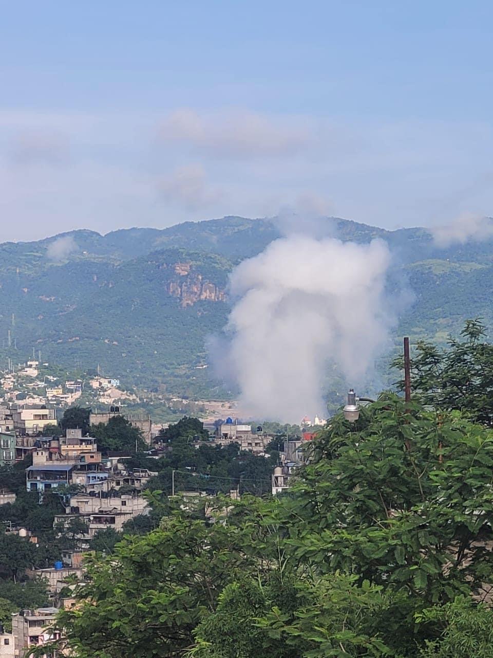 Explota bodega de cohetes en Tlapa de Comonfort