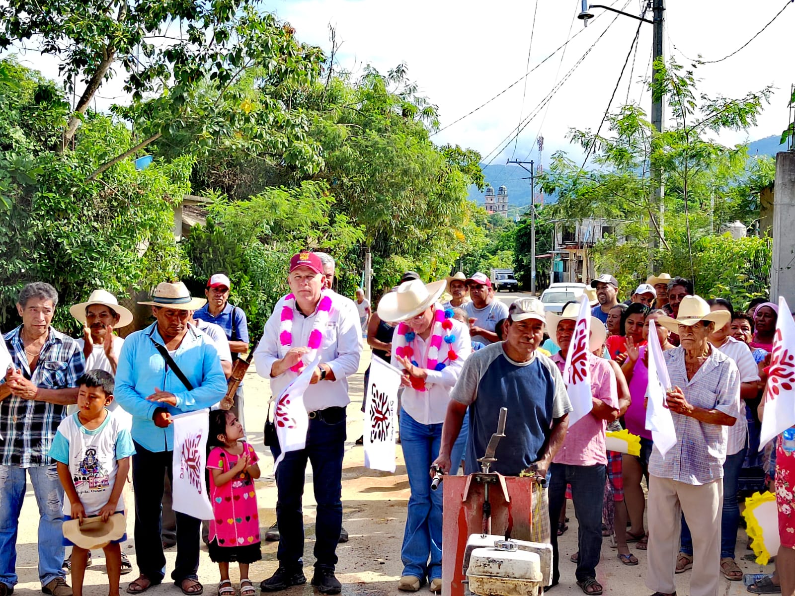 Inicia Evelyn Salgado construcción de sistemas de agua en localidades amuzgas de Tlacoachistlahuaca