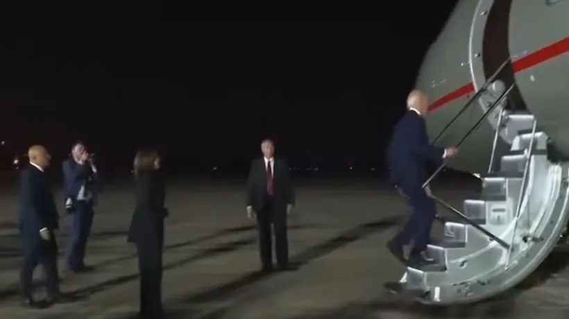 A Biden “se le va el avión” en nuevo incidente bochornoso