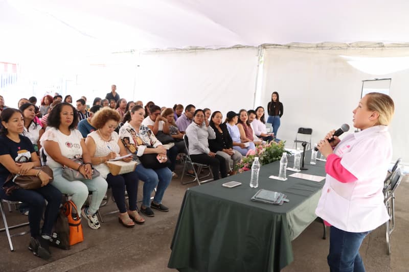 Organiza Congreso conferencia sobre cómo llevar un duelo