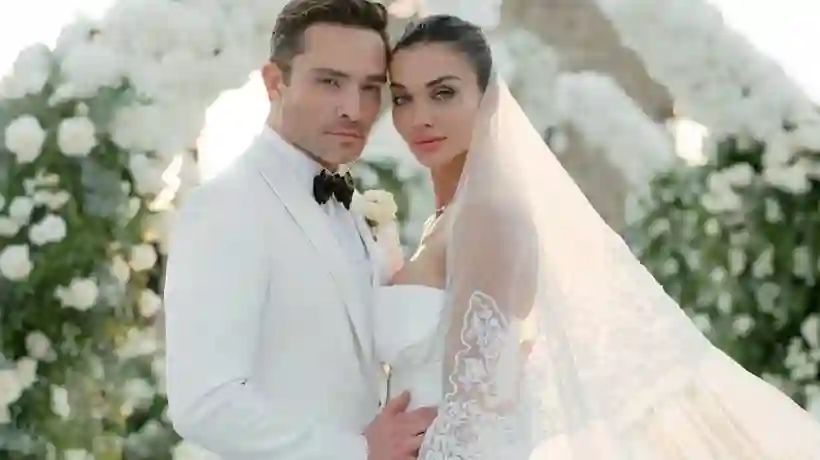 Ed Westwick y Amy Jackson se dan el “sí” en una boda de ensueño en Amalfi