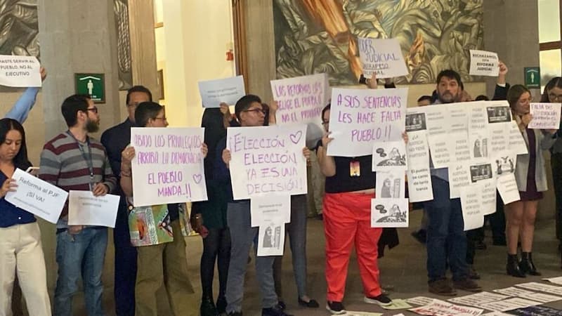 Protestan por segundo día en la SCJN contra la reforma judicial