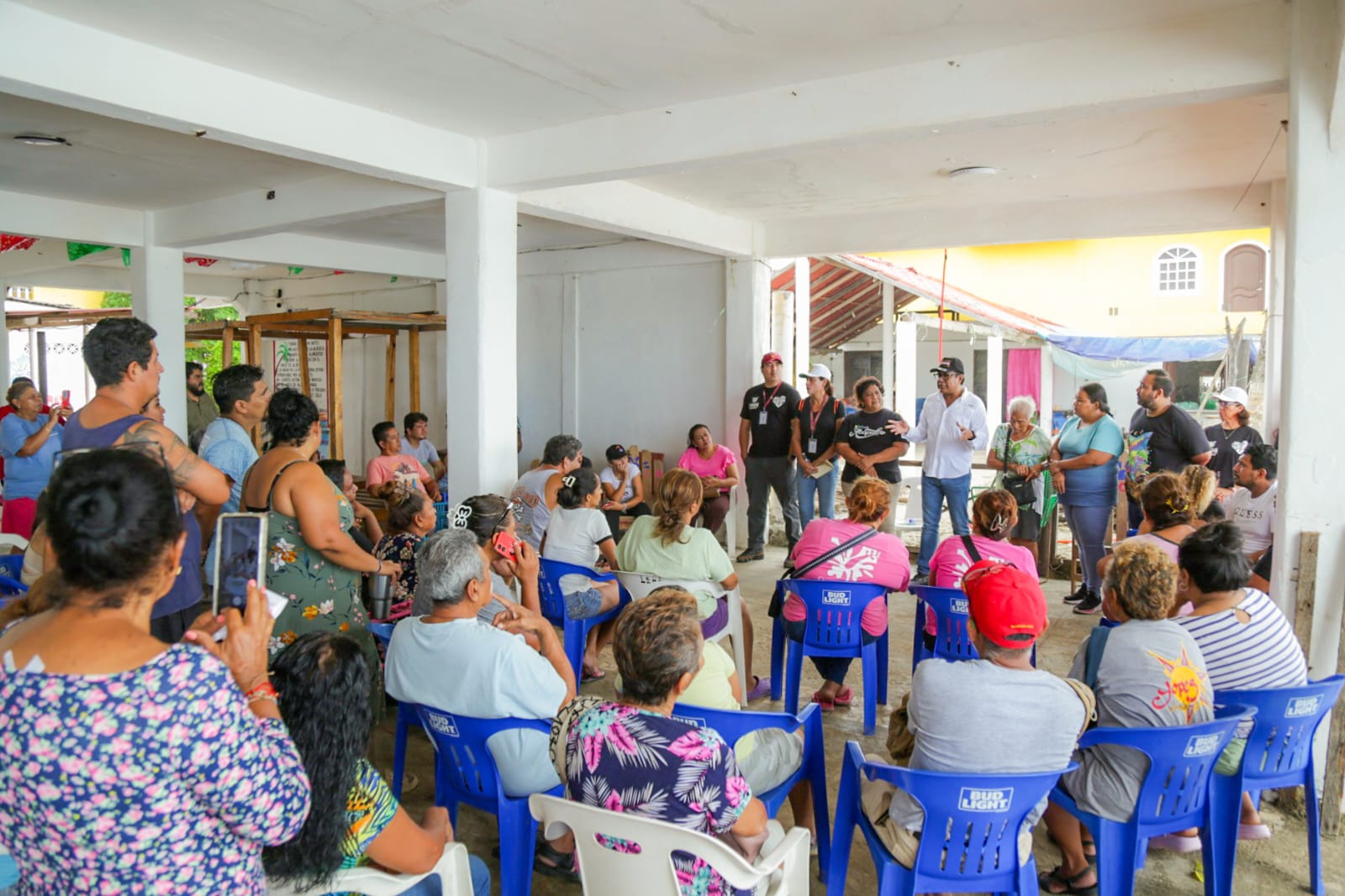 Atiende Evelyn Salgado afectaciones en zonas turísticas  de Guerrero tras paso de John