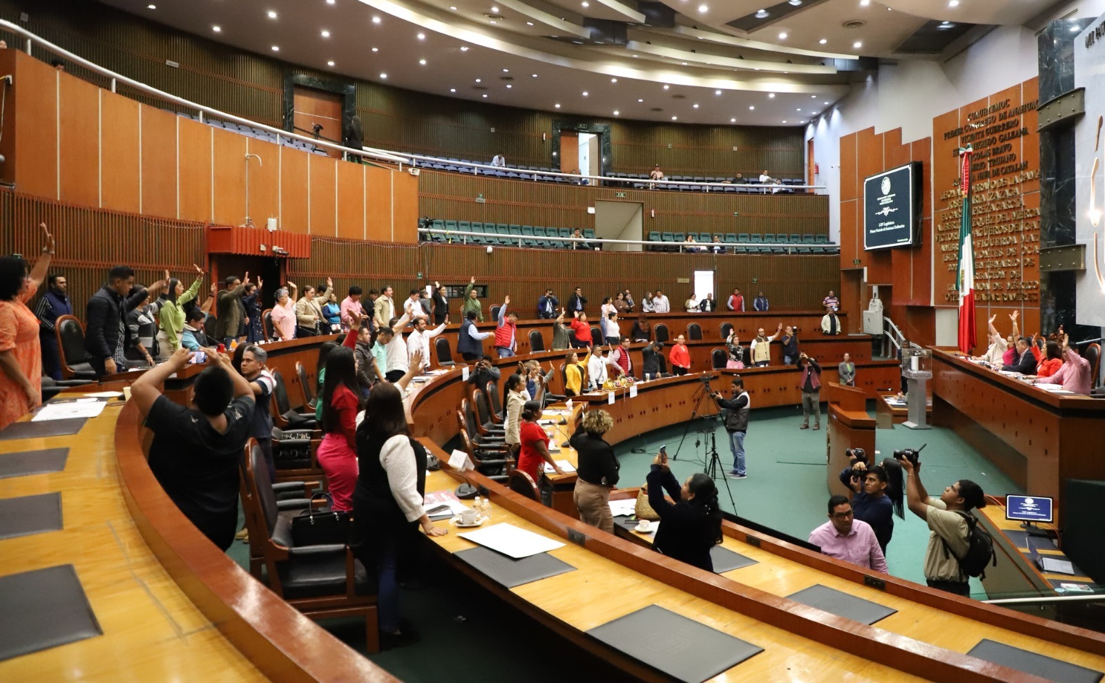 Avala Congreso de Guerrero reformas a la Guardia Nacional