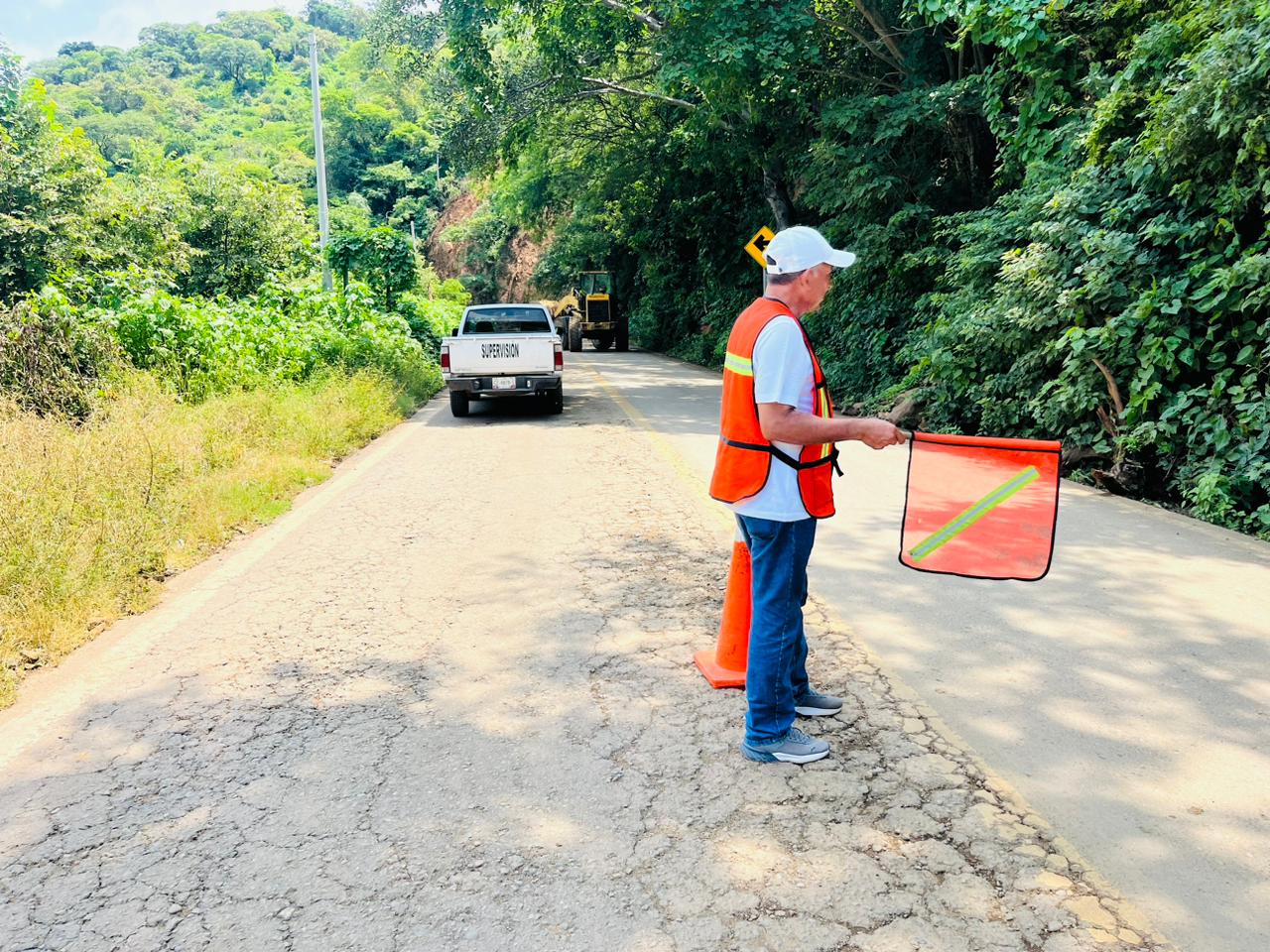 Evelyn Salgado realiza acciones para atender afectaciones por lluvias en la Tierra Caliente