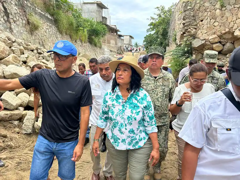 Refuerzan SSP y SEDENA seguridad en comercios ante amenazas de rapiña en Acapulco