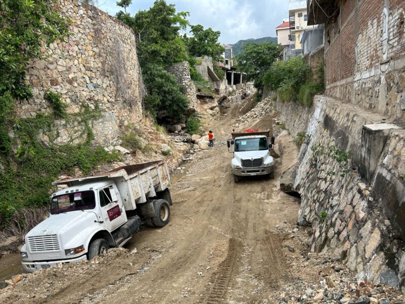 Invierte Abelina López 40 mdp para encauzar canales ante lluvias