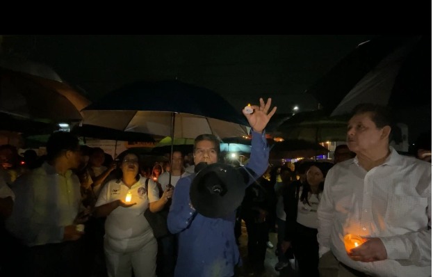 Protestan trabajadores del PJF en el Congreso de Guerrero