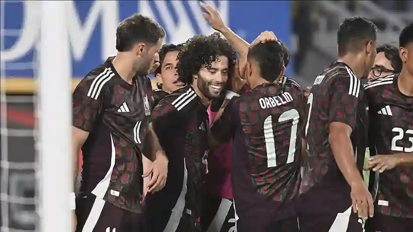 México gana 3-0 a Nueva Zelanda en partido de mero trámite