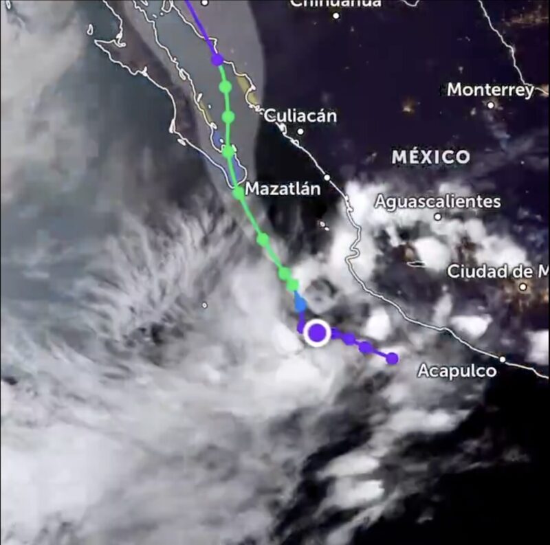 Alertan por formación de tormenta Ileana en México